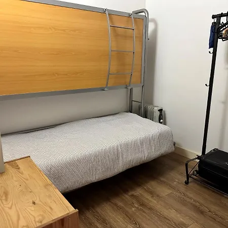 Comfortable In Shared In L'eixample Apartment *